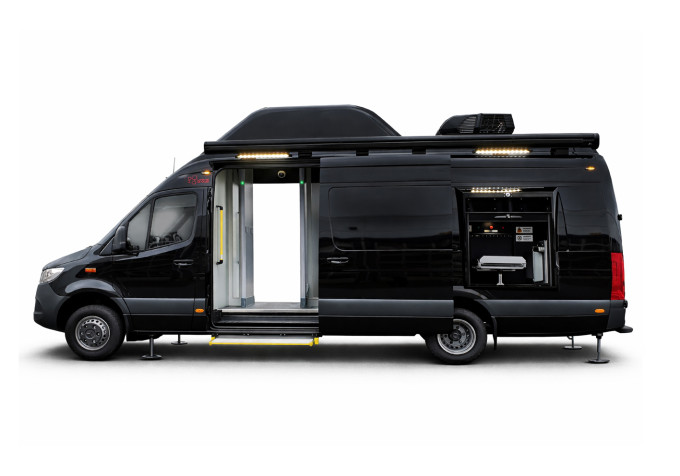 MSS mobile screening van with integrated security checkpoint